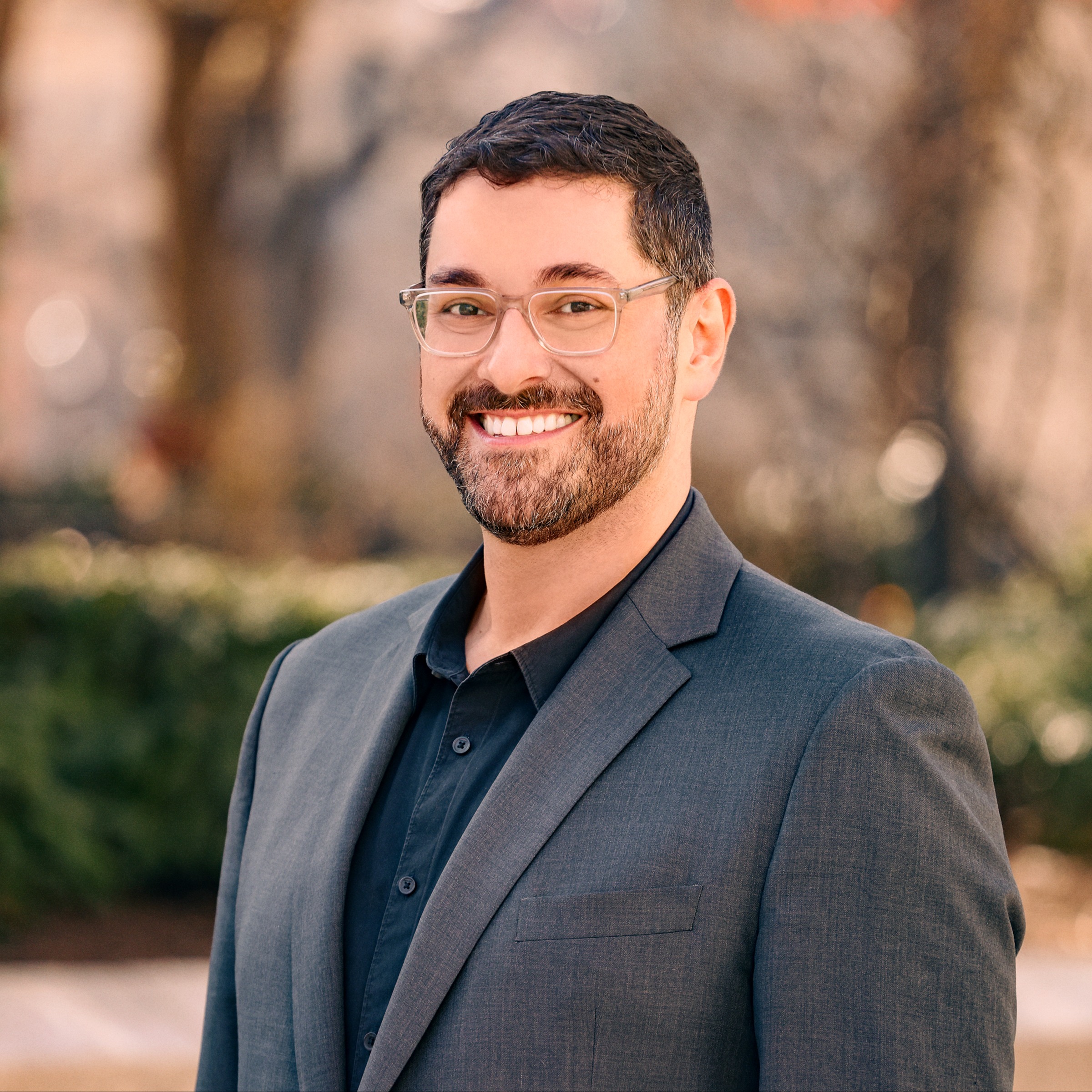 Headshot of Kevin Albert