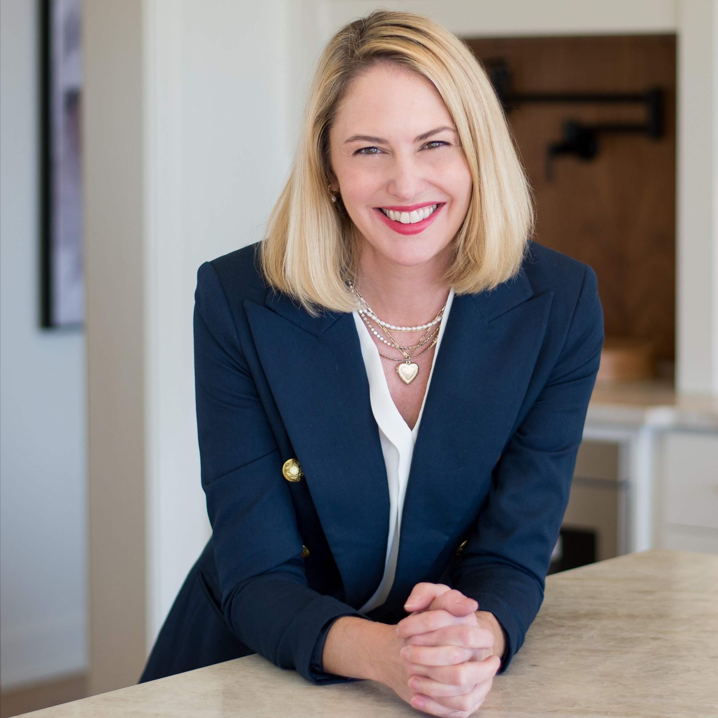 Headshot of Stacey Carrow