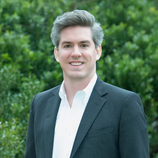 Michael Schissler, Agent in  - Compass