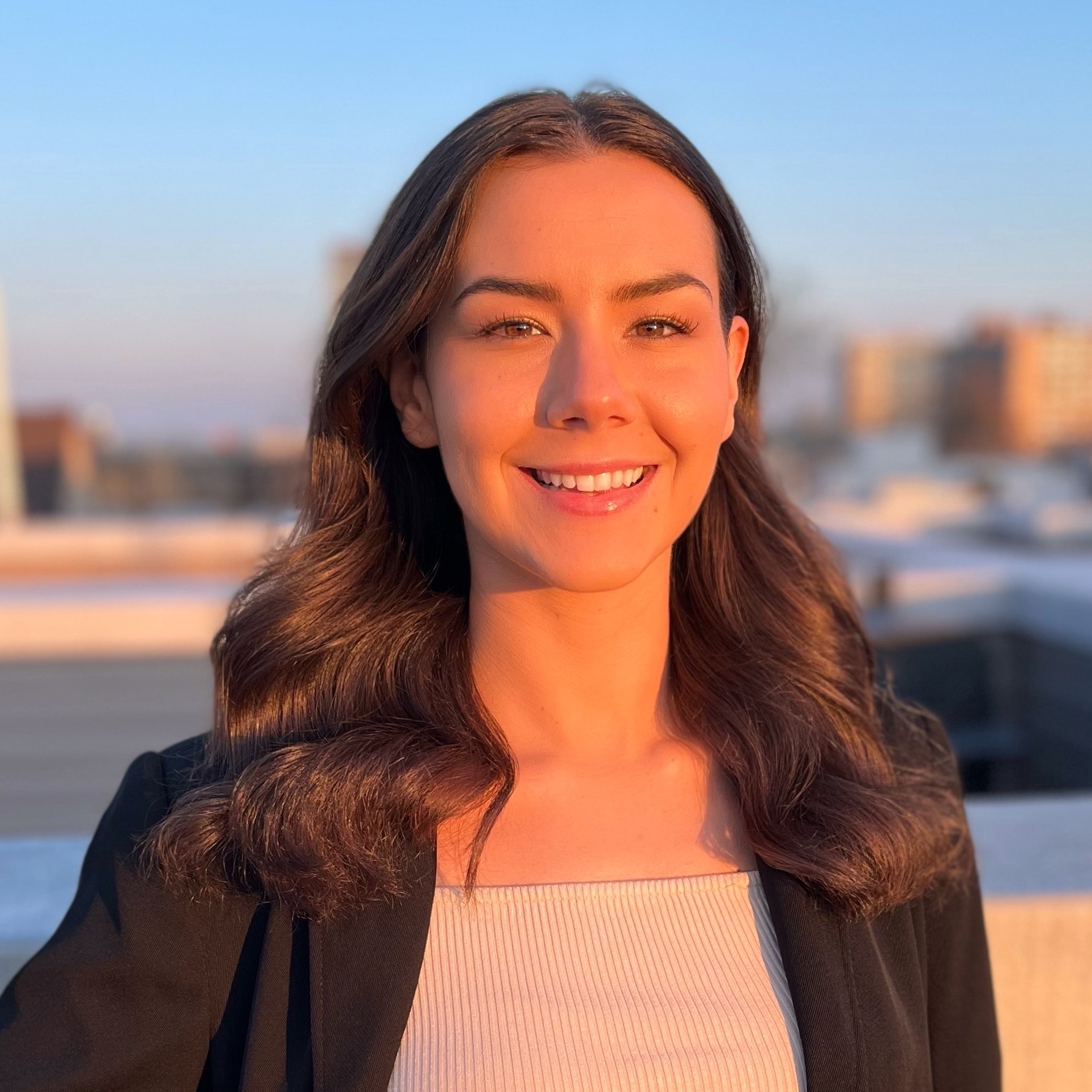 Natalia Oliveri, Real Estate Agent Compass