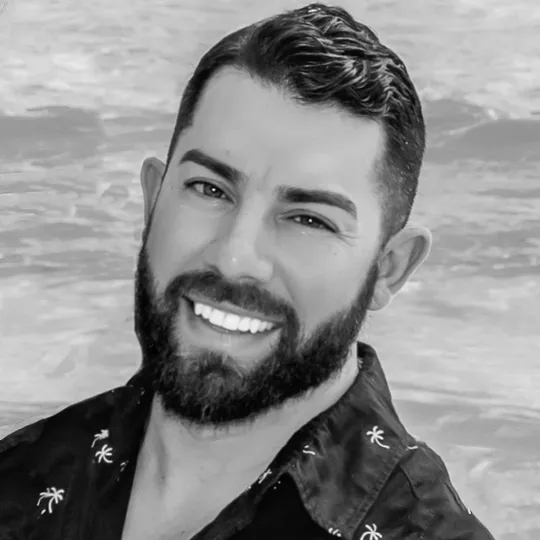 Ivan Hernandez, Agent in  - Compass