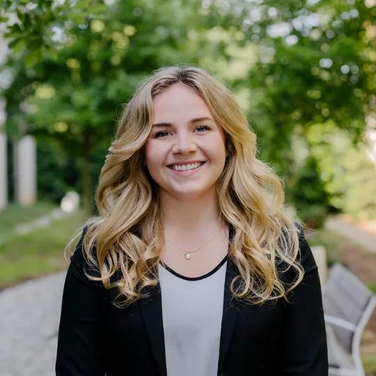 Maggie Sparling, Agent in  - Compass