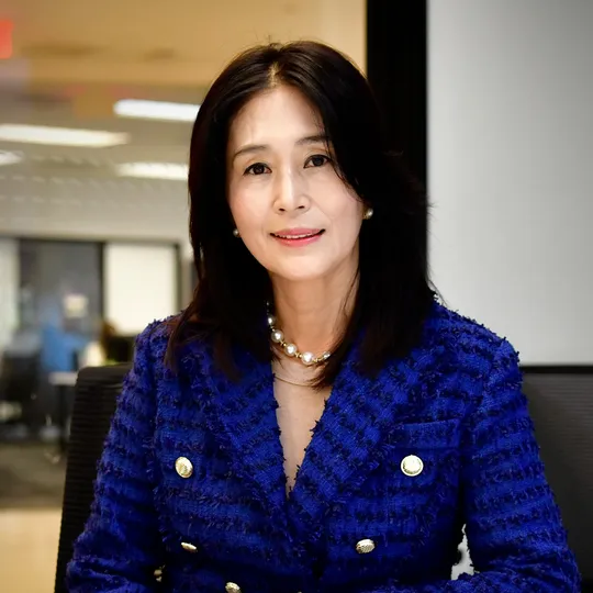 Michelle Ryoo, Agent in  - Compass