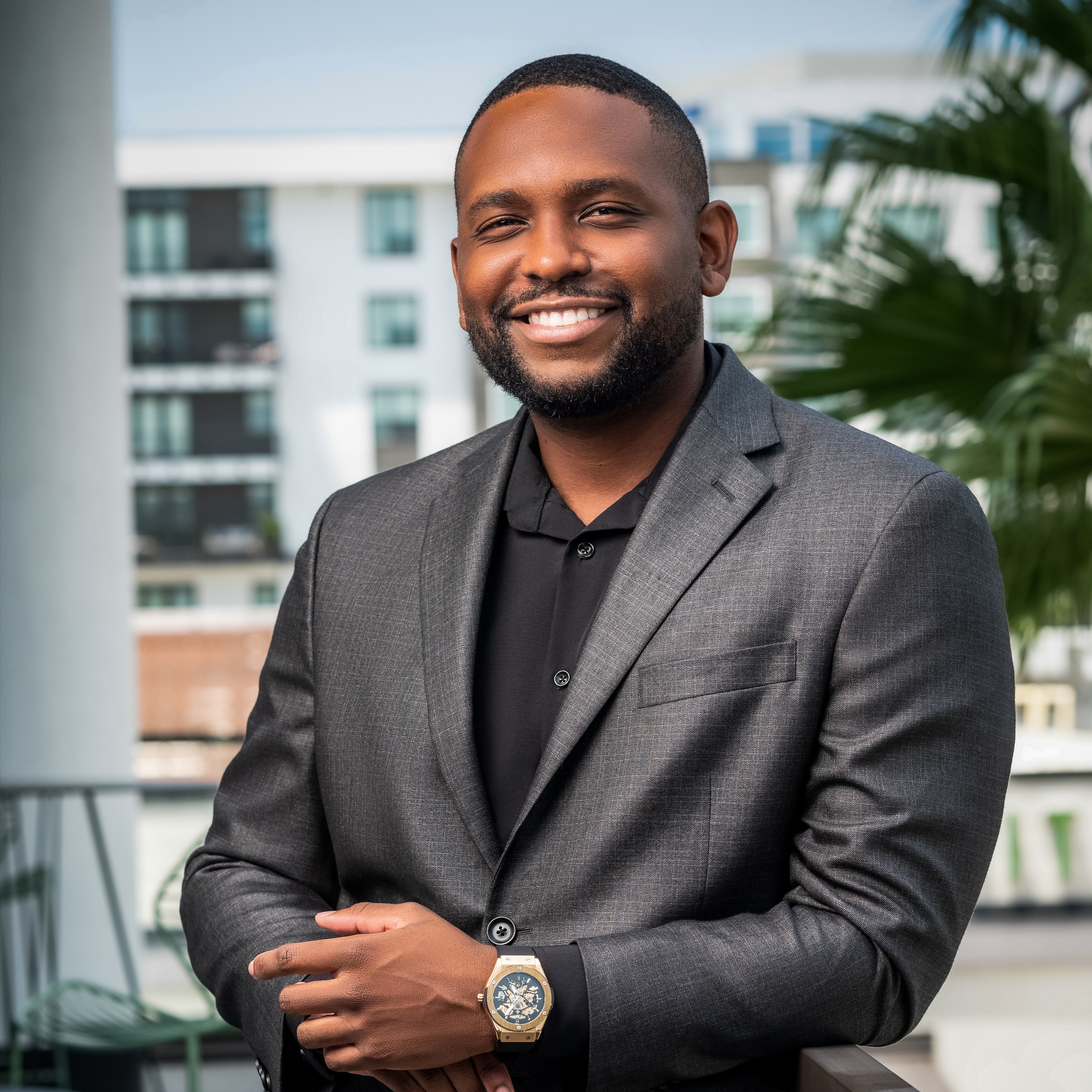 Headshot of Jorge Braham