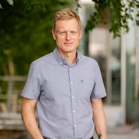 Nicholas Bacon, Agent in  - Compass