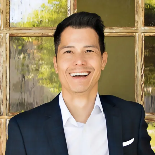 Deacon (Duc) McClymont-Nguyen, Agent in  - Compass