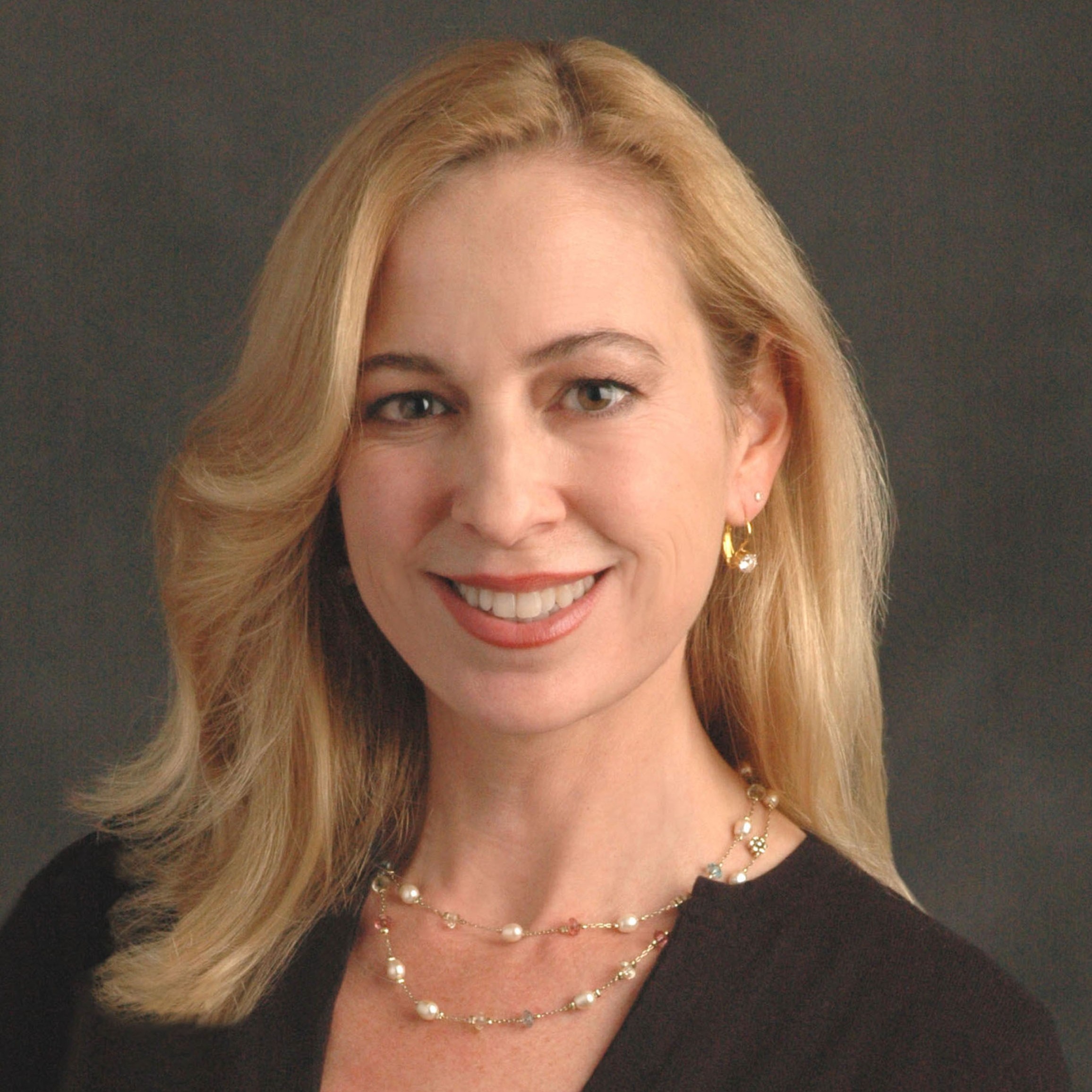 Headshot of Terri Thompson