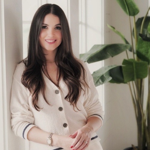 Headshot of Valerie Recio