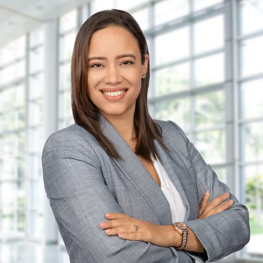 Ana Cruz Carrillo, Agent in  - Compass