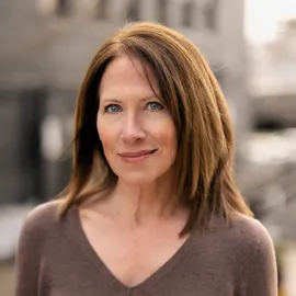 Beth Anderson, Agent in  - Compass