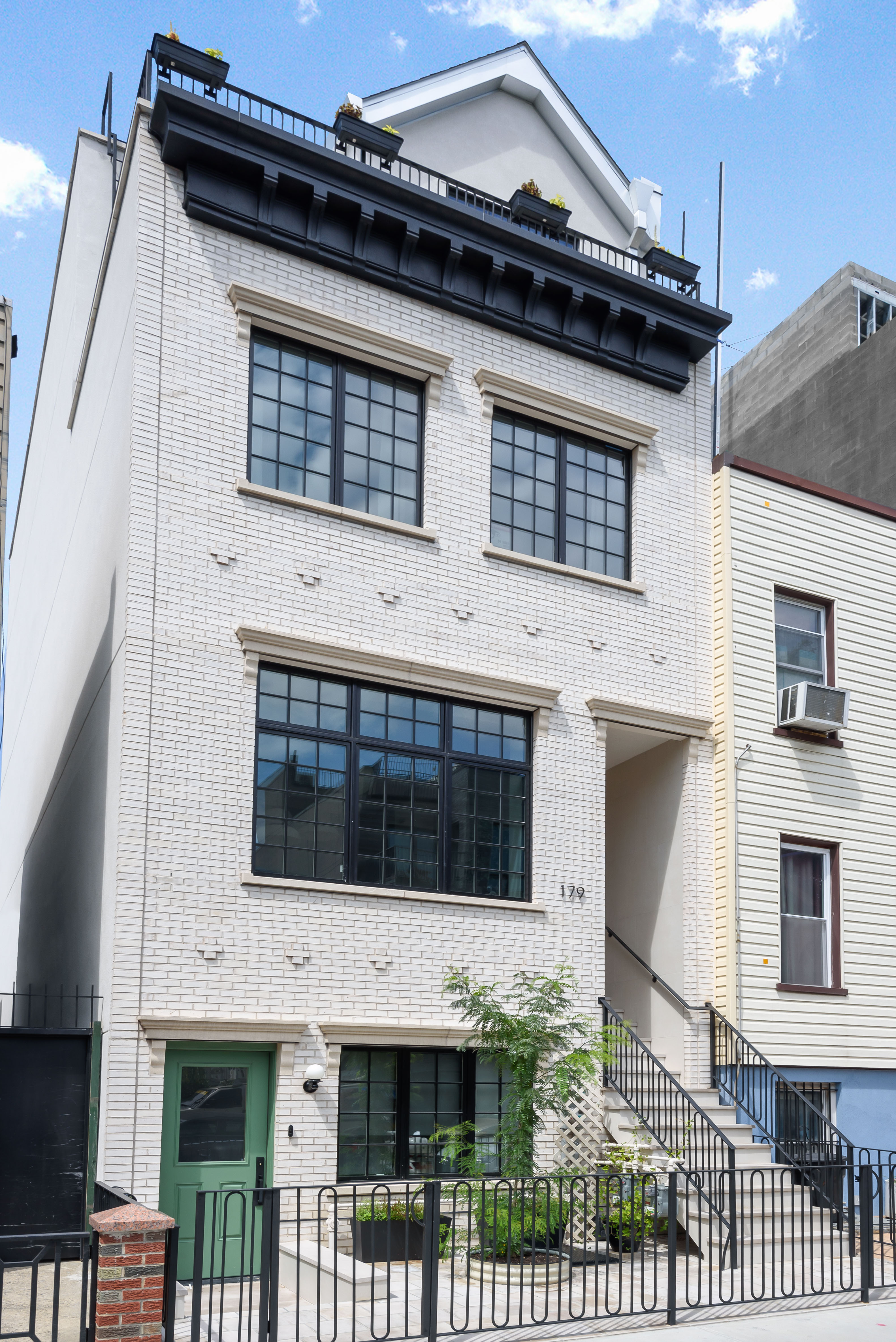 179 Devoe Street