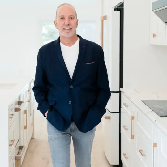 Mark Leventhal, Agent in  - Compass