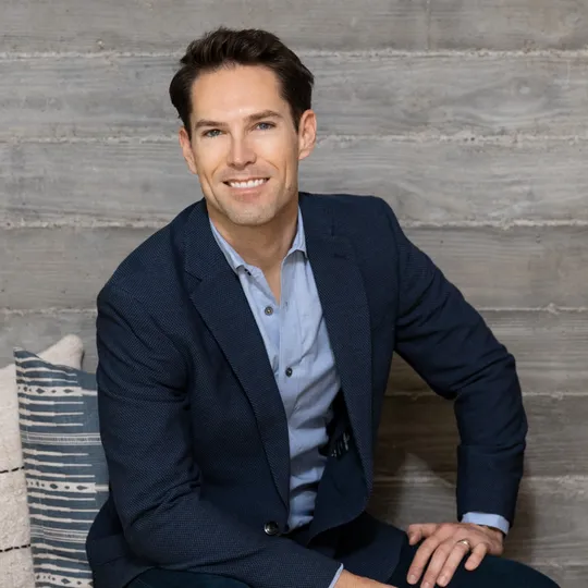 Nick Phillips, Agent in  - Compass