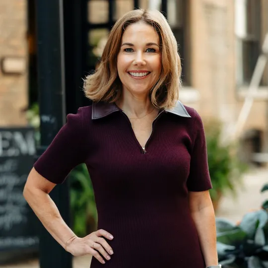 Monica Dalton, Agent in  - Compass