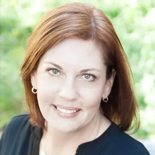 Julie Christensen, Agent in  - Compass