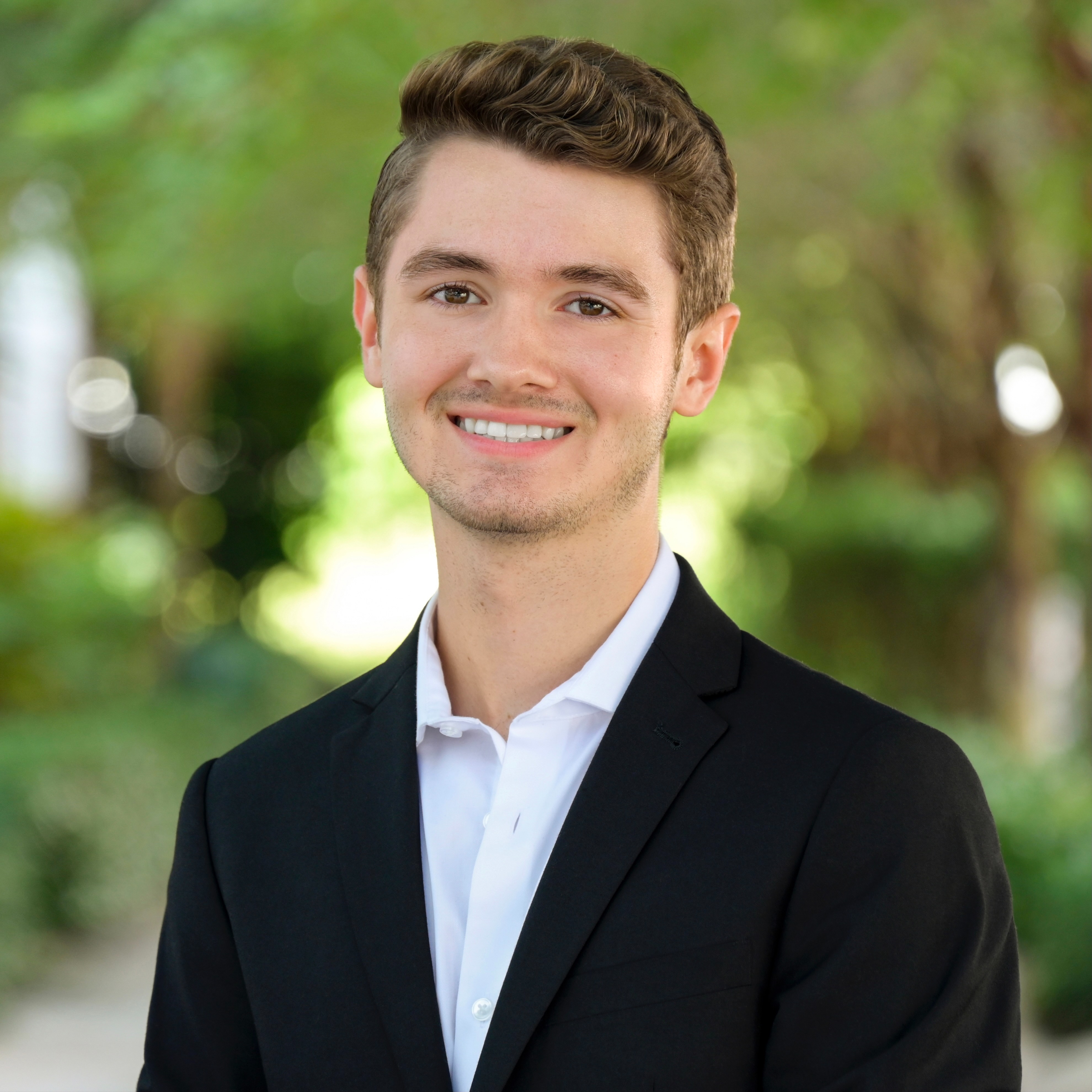 Ryan Leach, Real Estate Agent Compass