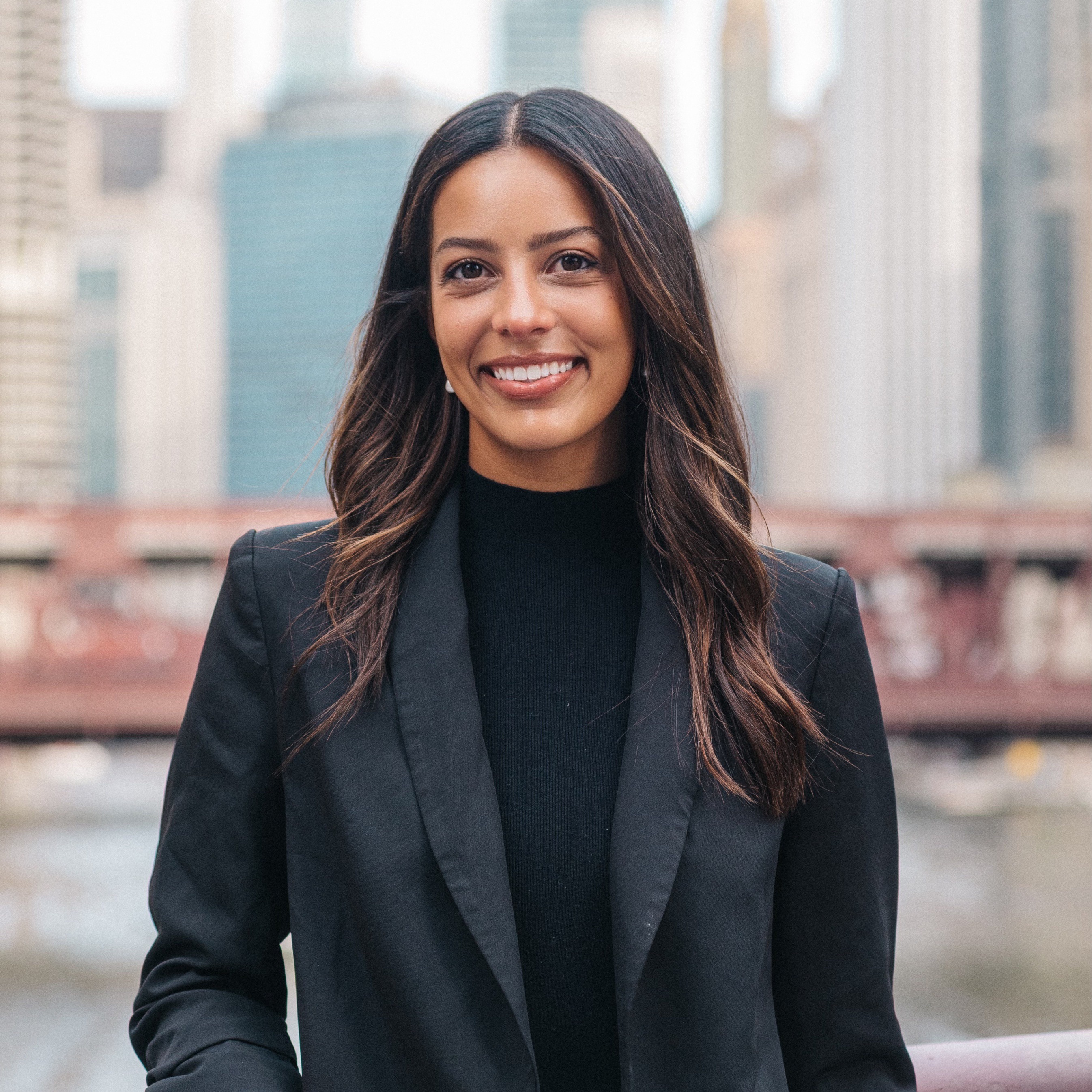 Headshot of Alicia Ortiz