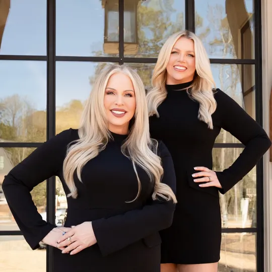 Rollizo-Greiner Signature Group, Agent in  - Compass