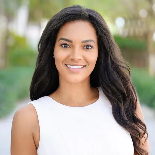 Dija Phaire, Agent in  - Compass