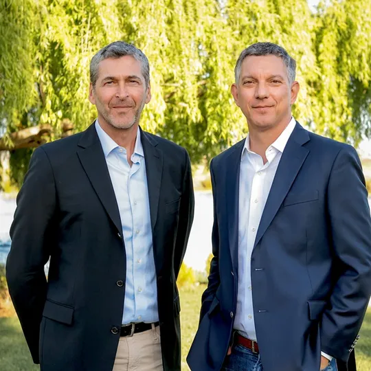 Van Houten / Oggero & Associates, Agent in  - Compass