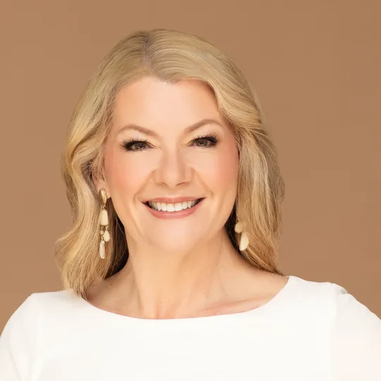 Michelle Kopp, Agent in  - Compass