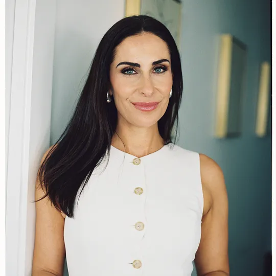 Chloe Reynolds, Agent in  - Compass