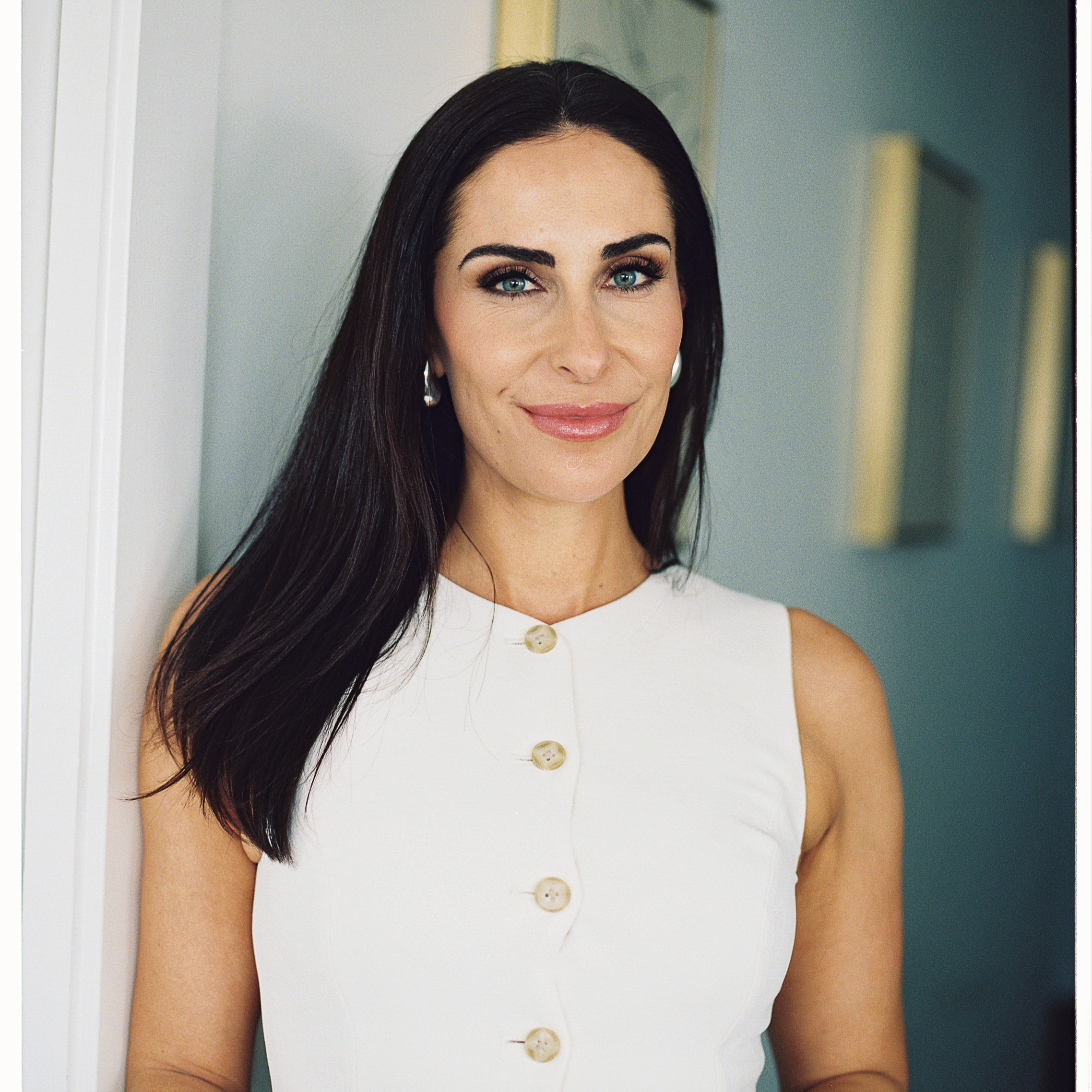 Headshot of Chloe Reynolds