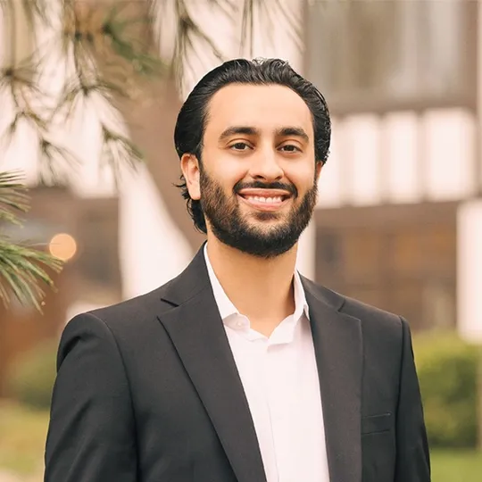 Kevin Manafi, Agent in  - Compass