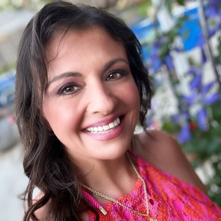 Headshot of Rima Hodgeson