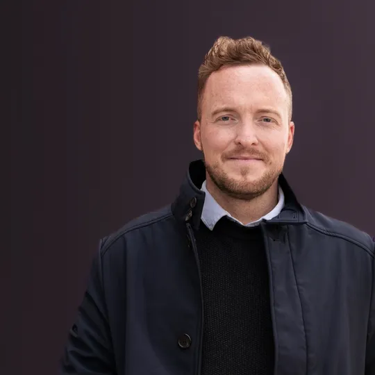 Cameron Logan, Agent in  - Compass