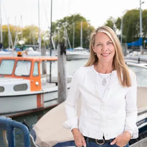 Kelly Lundin