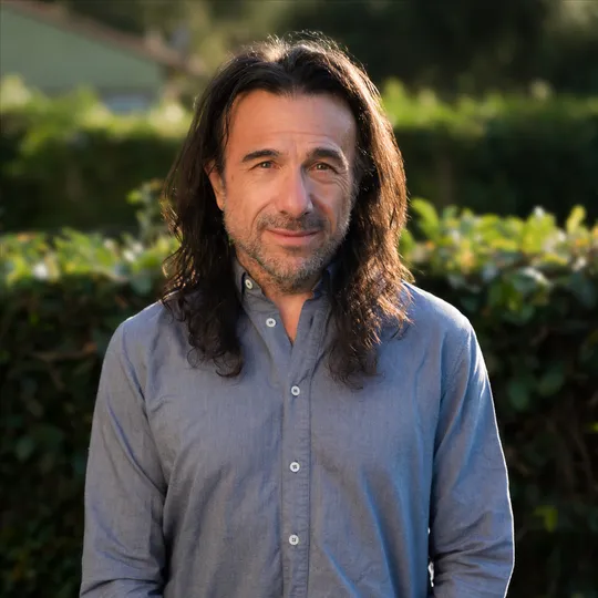Michael Angelos, Agent in  - Compass