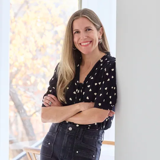 Courtney Shafer, Agent in  - Compass