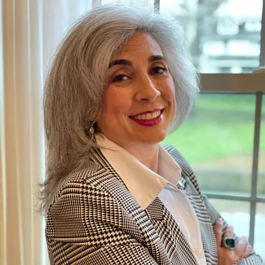 Anna Bumbera, Agent in  - Compass