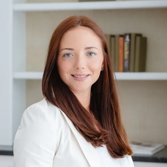 Emma Trombetta, Agent in  - Compass