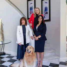 Bonnie King Team, Agent in  - Compass