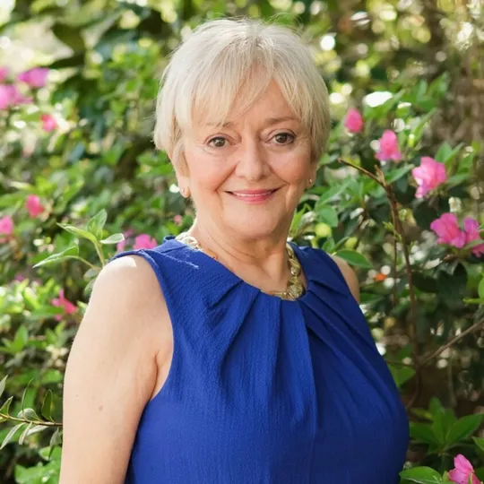 Susan Kagan, Agent in  - Compass