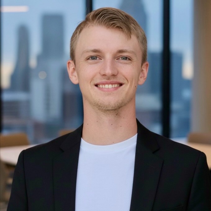 Headshot of Austin Vetterkind