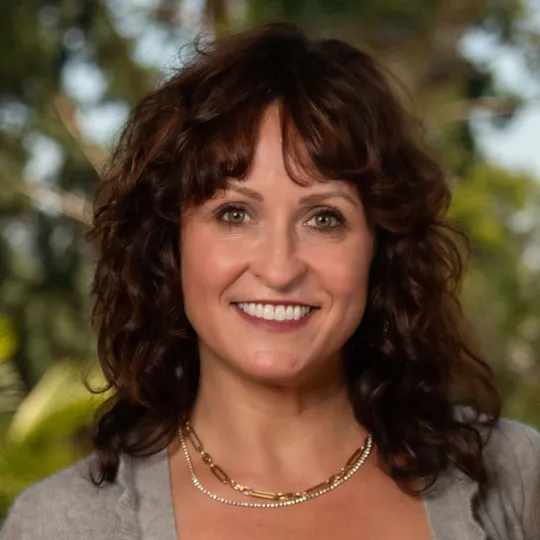 Sarah Scott, Agent in  - Compass