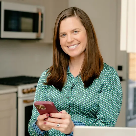 Megan Reiss, Agent in  - Compass