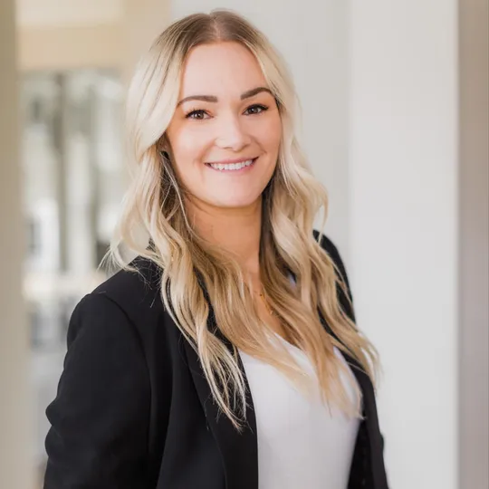 Chelsey Rojas, Agent in  - Compass