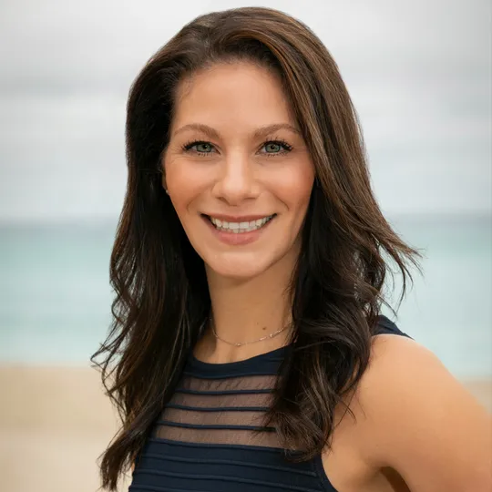 Melissa Marcantoni, Agent in  - Compass