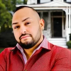 Kevin Guerra, Agent in  - Compass