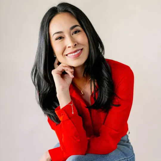 Sofia Zapata, Agent in  - Compass