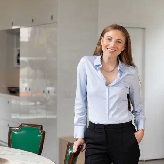 Ania De Pourbaix, Agent in  - Compass