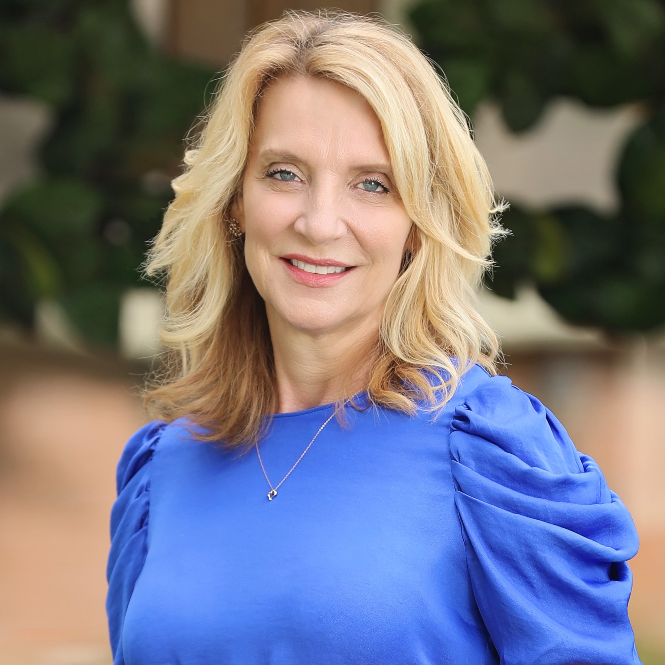 Headshot of Wendy McCombie