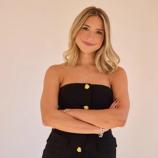 Ann Bell, Agent in  - Compass