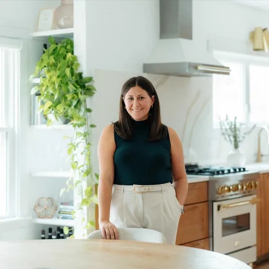 Jaclyn Etchingham Merlo, Agent in  - Compass