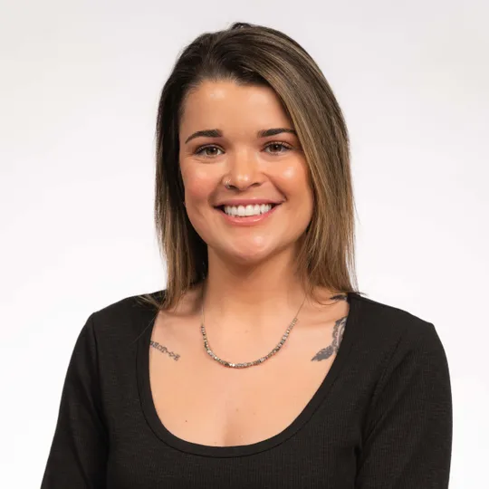 Cassie Stokes, Agent in  - Compass