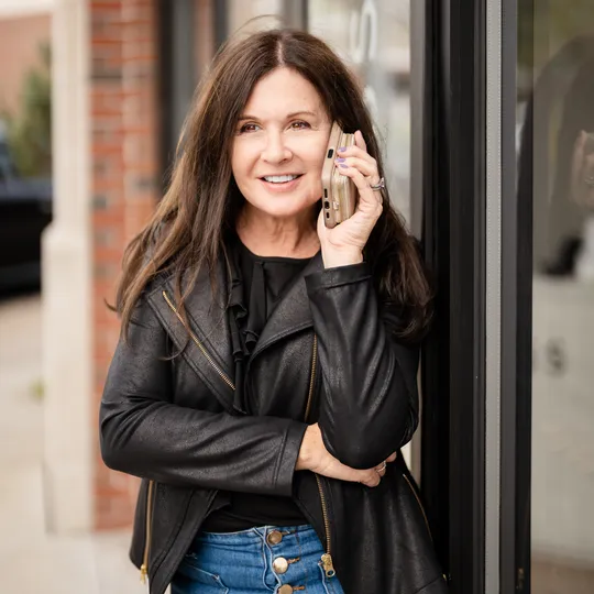 Pamela Grunstein, Agent in  - Compass